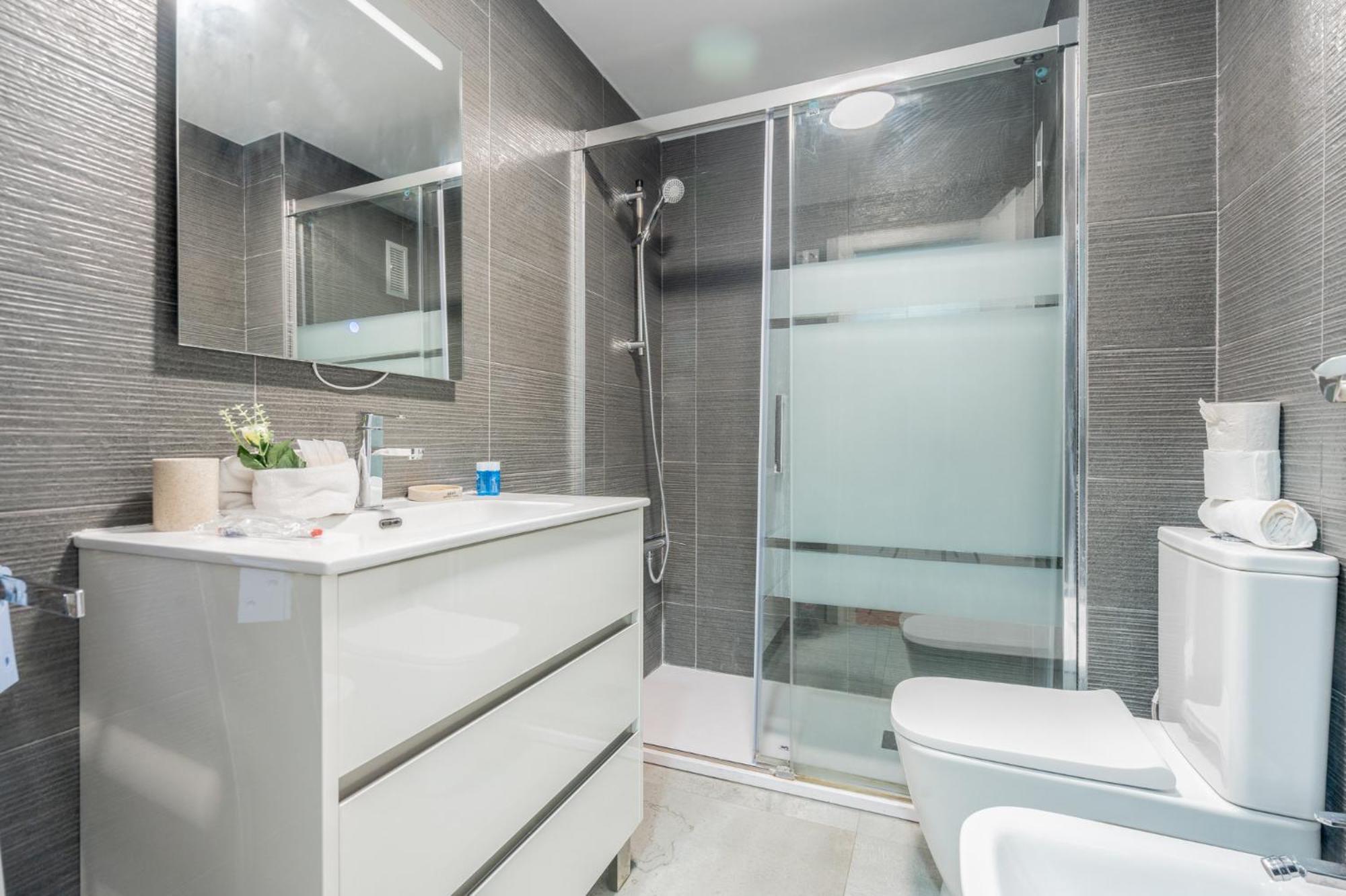 Apartamento Familiar En Avenida Del Puerto Valencia Exterior foto